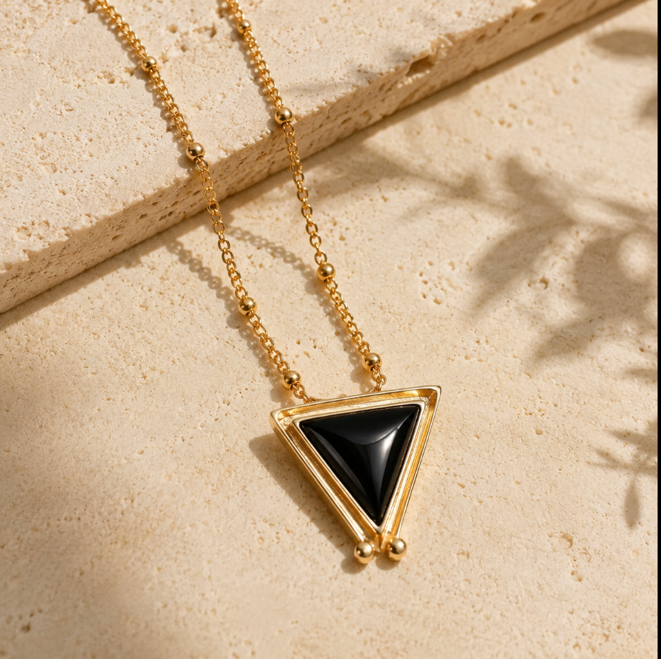 18K Gold Hanale Necklace - Onyx