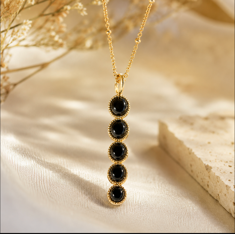 18K Gold Ilaria Necklace - Onyx