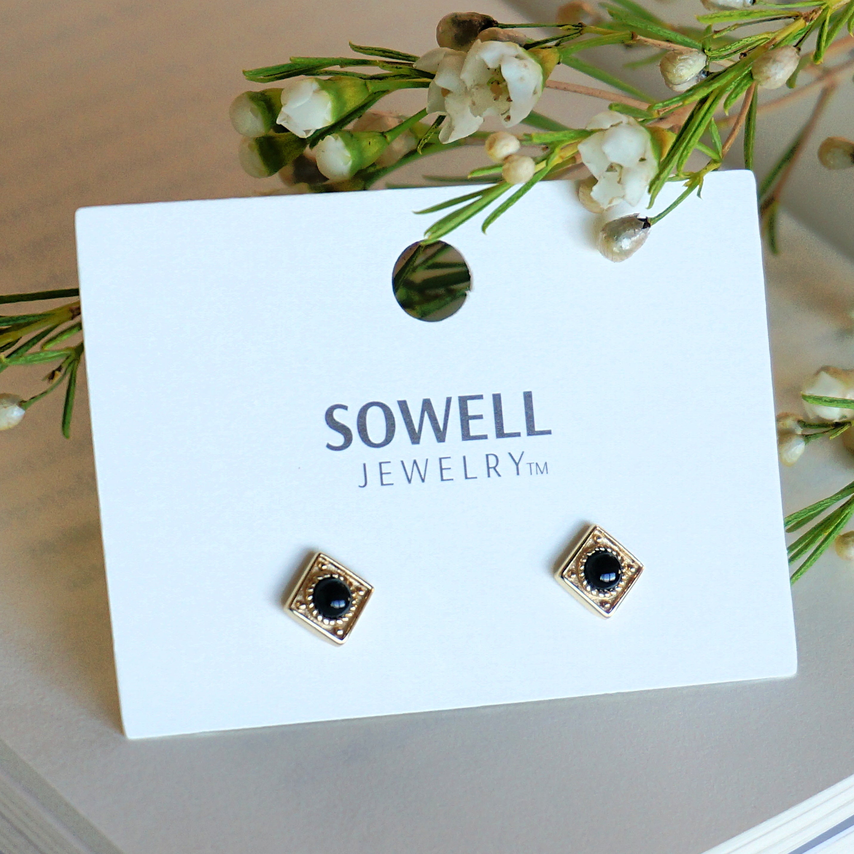 Catalina 18k Gold Earrings - Onyx – SOWELL JEWELRY