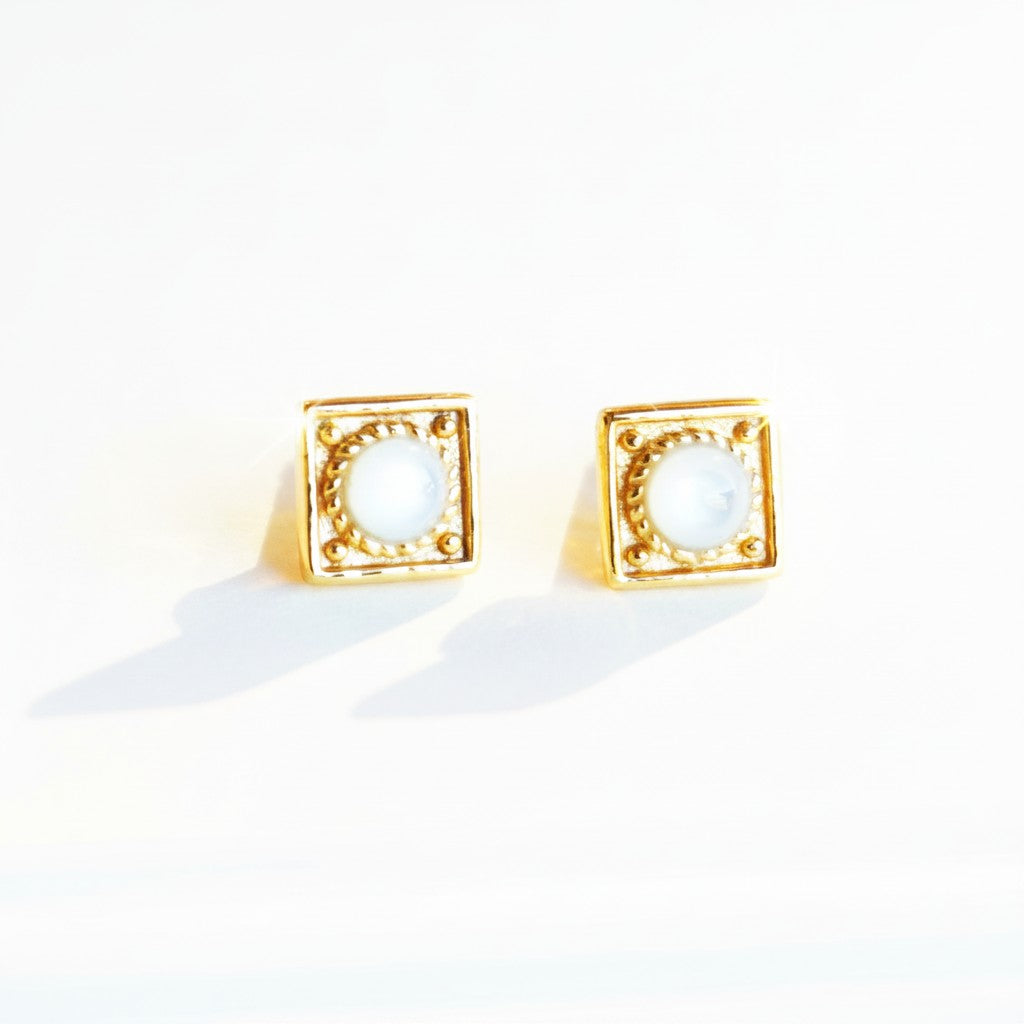 SOWELL JEWELRY Catalina square earrings featuring iridescent mother of pearl in a braided 18k gold vermeil bezel.