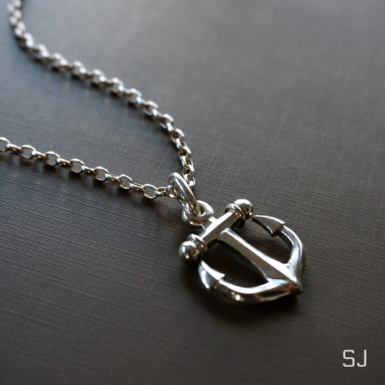Load image into Gallery viewer, Silver Anchor Pendant - SOWELL JEWELRY
