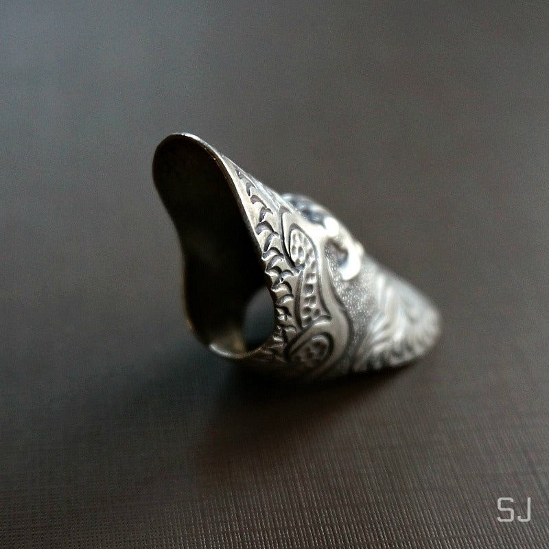
                  
                    Aat Silver Elephant Ring - SOWELL JEWELRY
                  
                