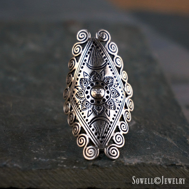 Load image into Gallery viewer, Aawut Sterling Silver Ring - SOWELL JEWELRY
