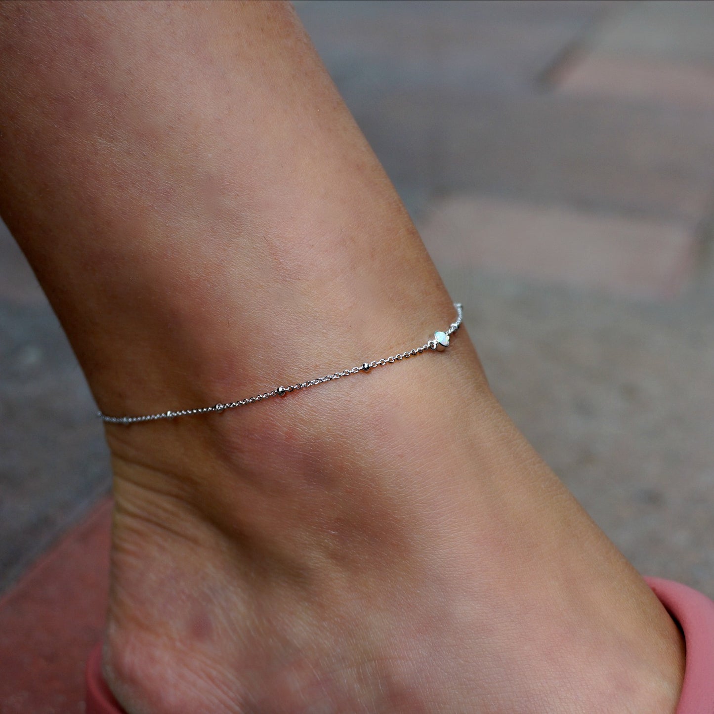 Load image into Gallery viewer, Single Stone Opal Anklet - SOWELL JEWELRY
