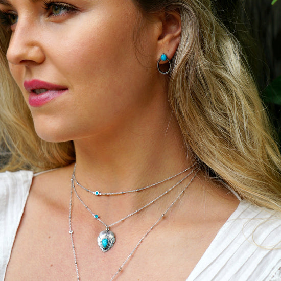 Load image into Gallery viewer, Avena Turquoise Delicate Necklace - SOWELL JEWELRY
