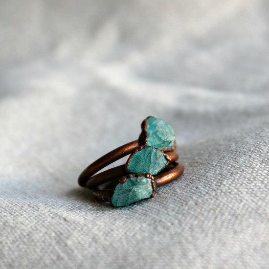 Raw Apatite Ring - SOWELL JEWELRY