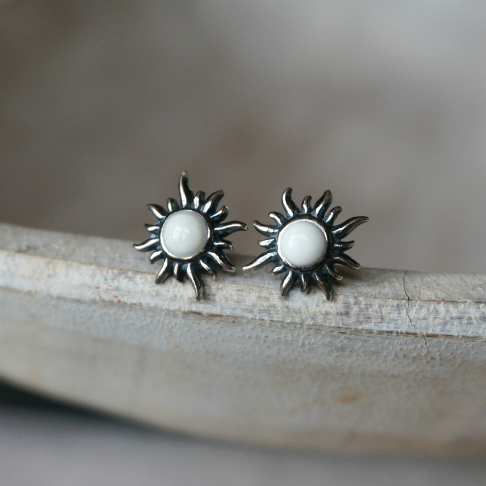 
                  
                    Sunburst Turquoise Earrings - SOWELL JEWELRY
                  
                