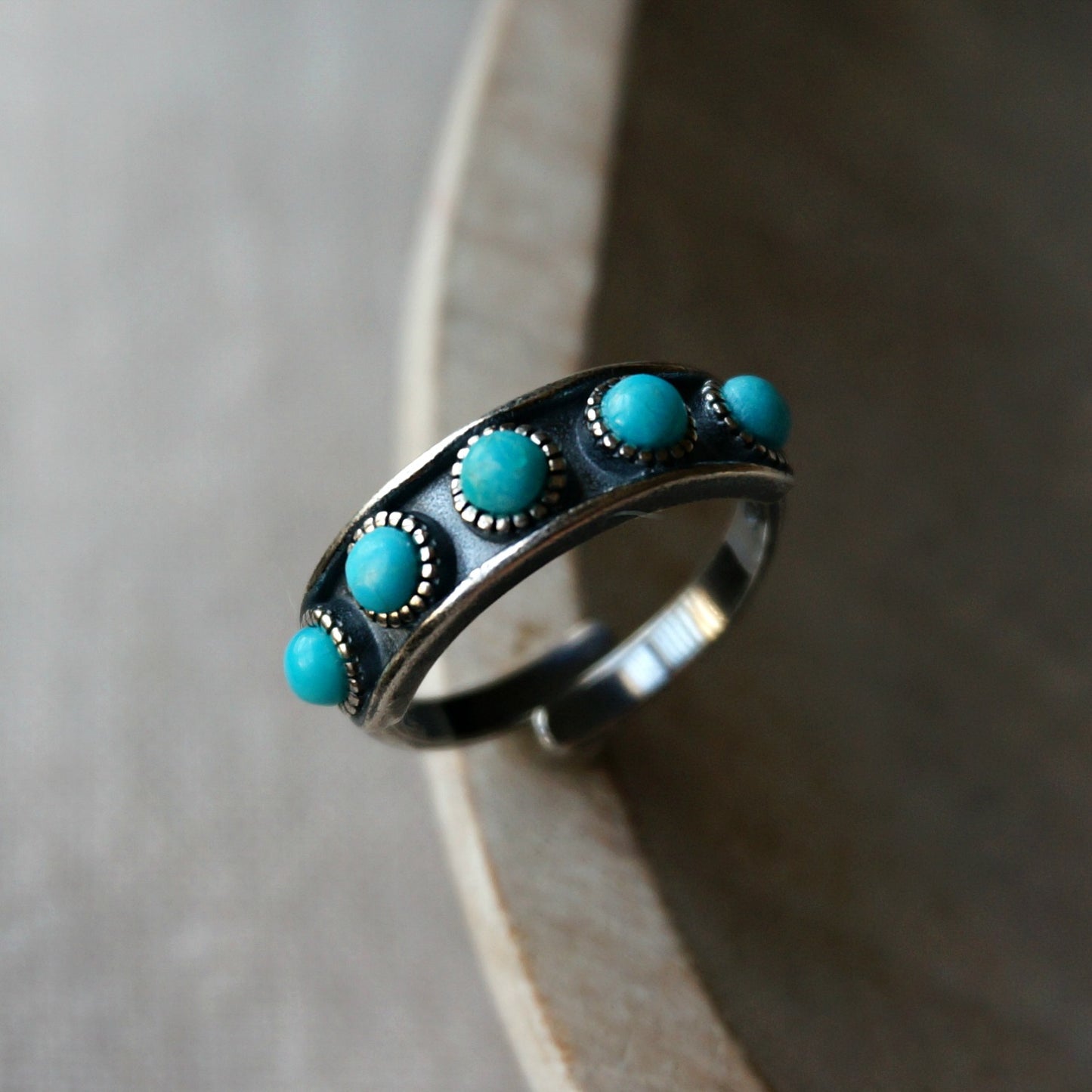 Load image into Gallery viewer, Hachi Turquoise Ring Band - SOWELL JEWELRY
