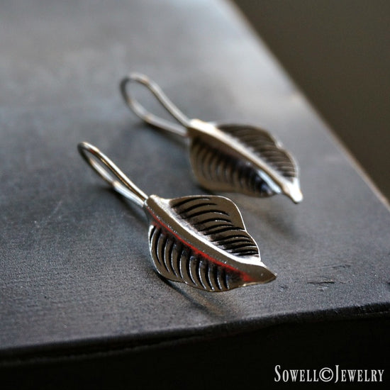 Load image into Gallery viewer, Azima Sterling Silver Leaf Earrings - SOWELL JEWELRY
