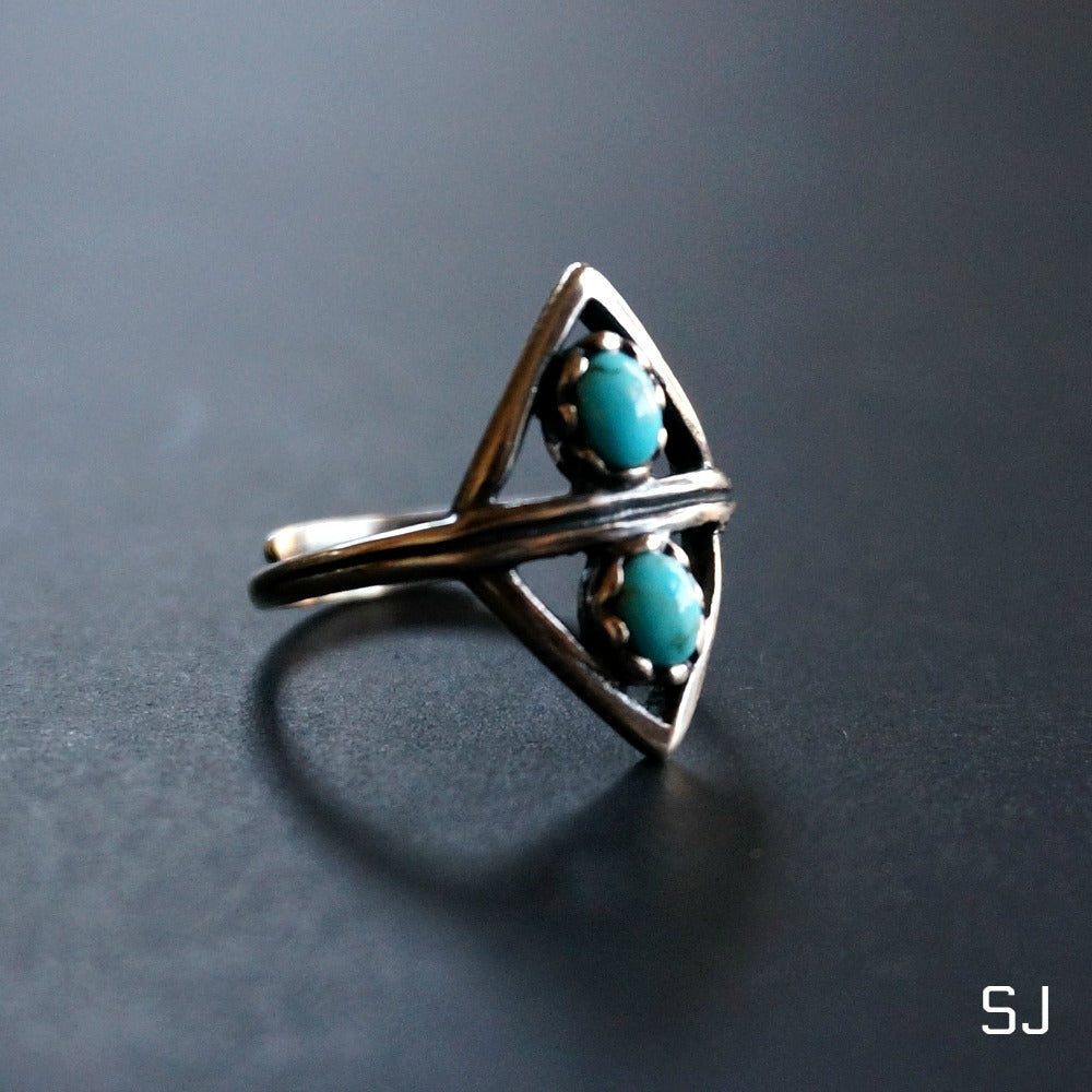 Load image into Gallery viewer, Aurelia Turquoise Ring - SOWELL JEWELRY
