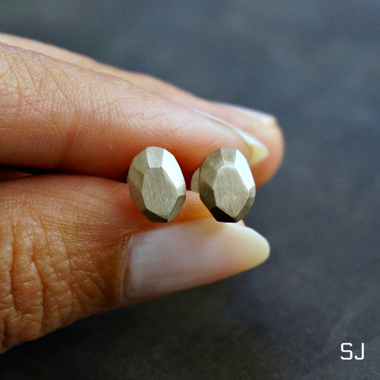 Silver Stone Stud Earrings - SOWELL JEWELRY