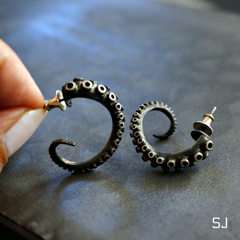 Octopus Hoop Earrings Large - SOWELL JEWELRY