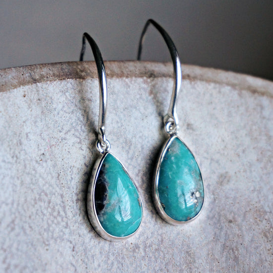 E3 Natural Turquoise Dangle Earrings - SOWELL JEWELRY