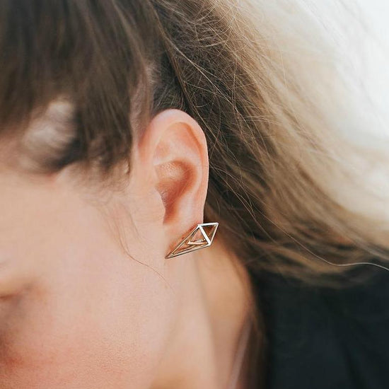 Load image into Gallery viewer, Rhombus Silver Stud Earrings - SOWELL JEWELRY
