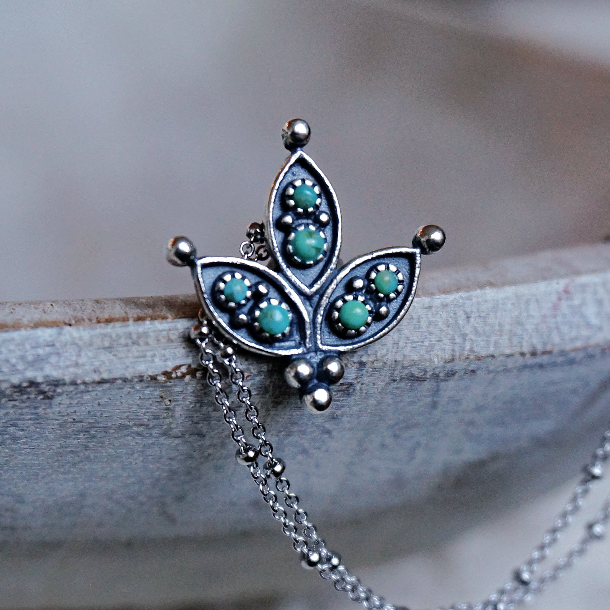 【本物】turquoise stone ネックレスチャーム　silver925 Amazon.com: BETHZA Turquoise Arrowhead Necklace 925 Sterling