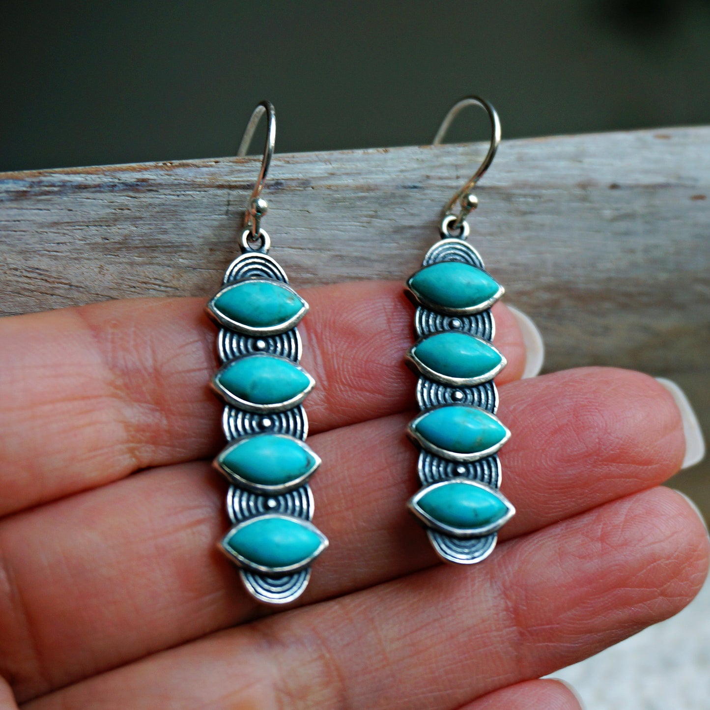 Load image into Gallery viewer, Valeria Turquoise Earrings
